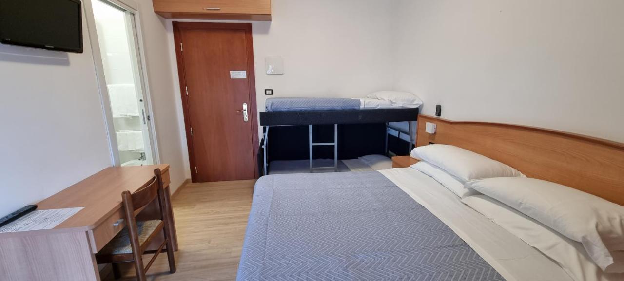 פינטו Hotel Mare Blu -- Boutique מראה חיצוני תמונה