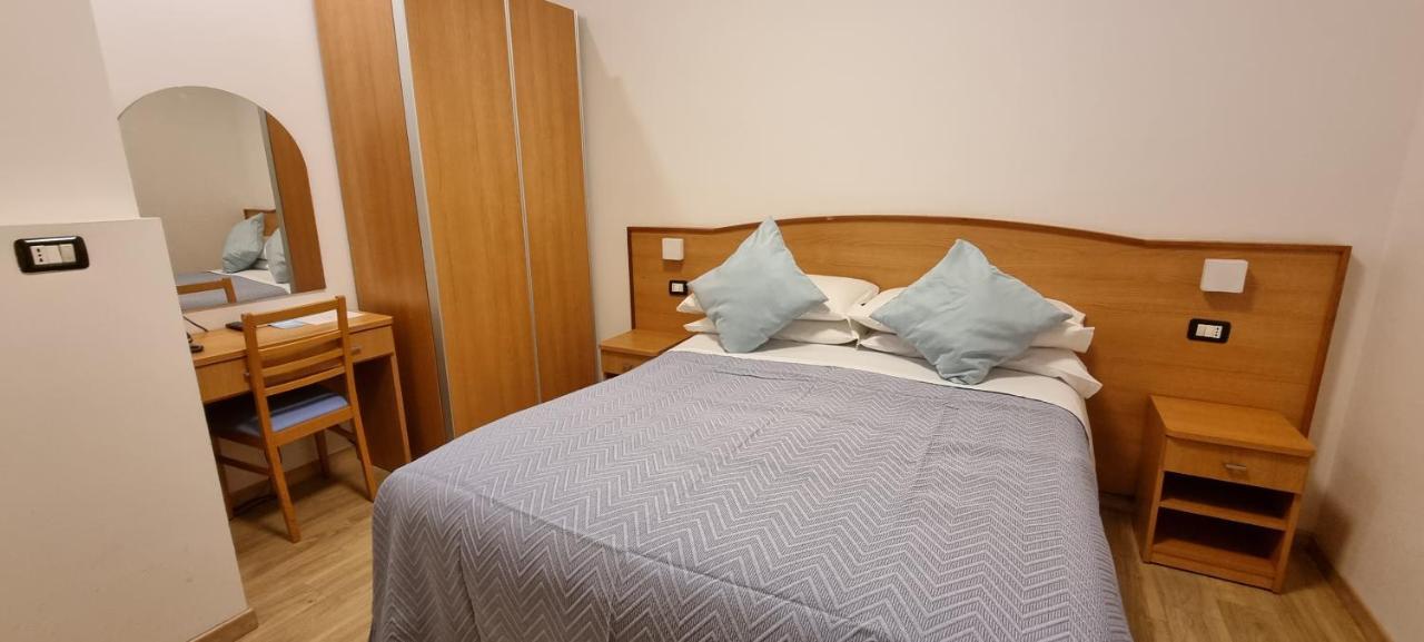 פינטו Hotel Mare Blu -- Boutique מראה חיצוני תמונה