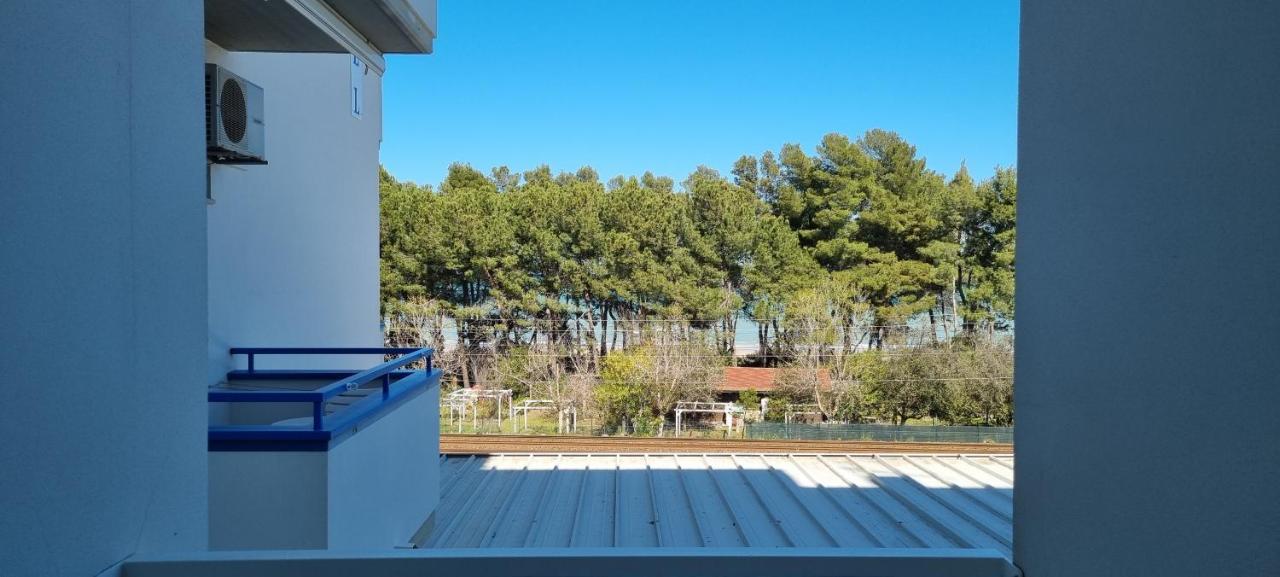 פינטו Hotel Mare Blu -- Boutique מראה חיצוני תמונה