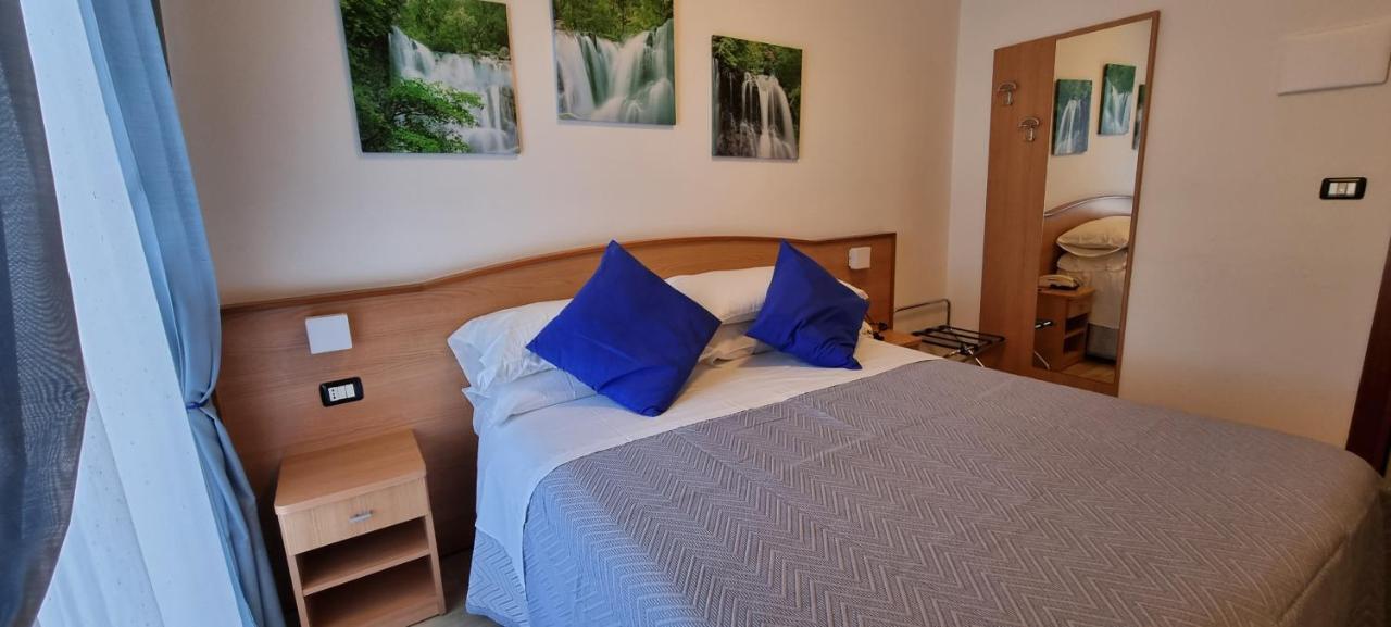 פינטו Hotel Mare Blu -- Boutique מראה חיצוני תמונה