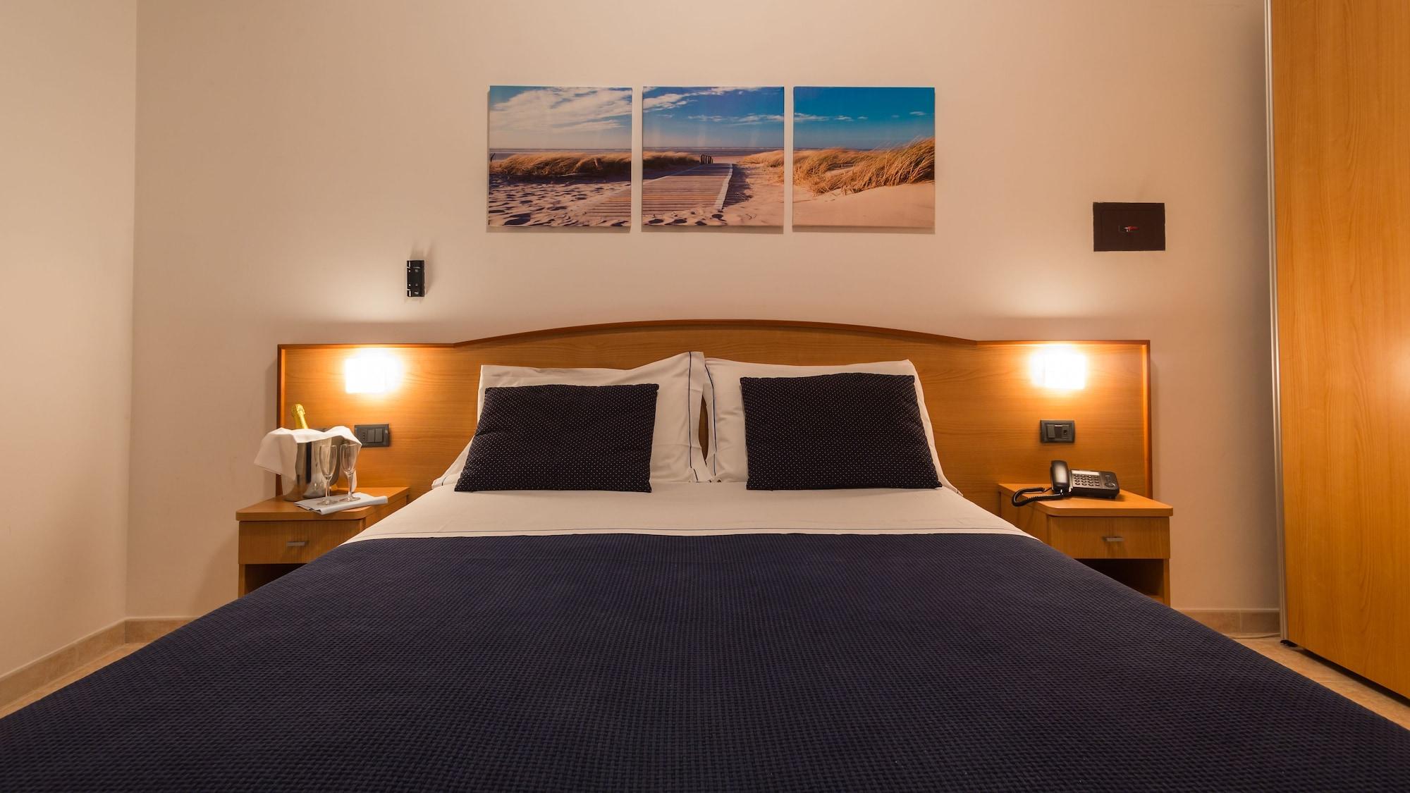 פינטו Hotel Mare Blu -- Boutique מראה חיצוני תמונה