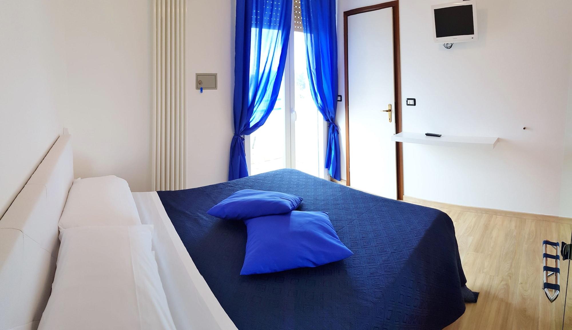 פינטו Hotel Mare Blu -- Boutique מראה חיצוני תמונה