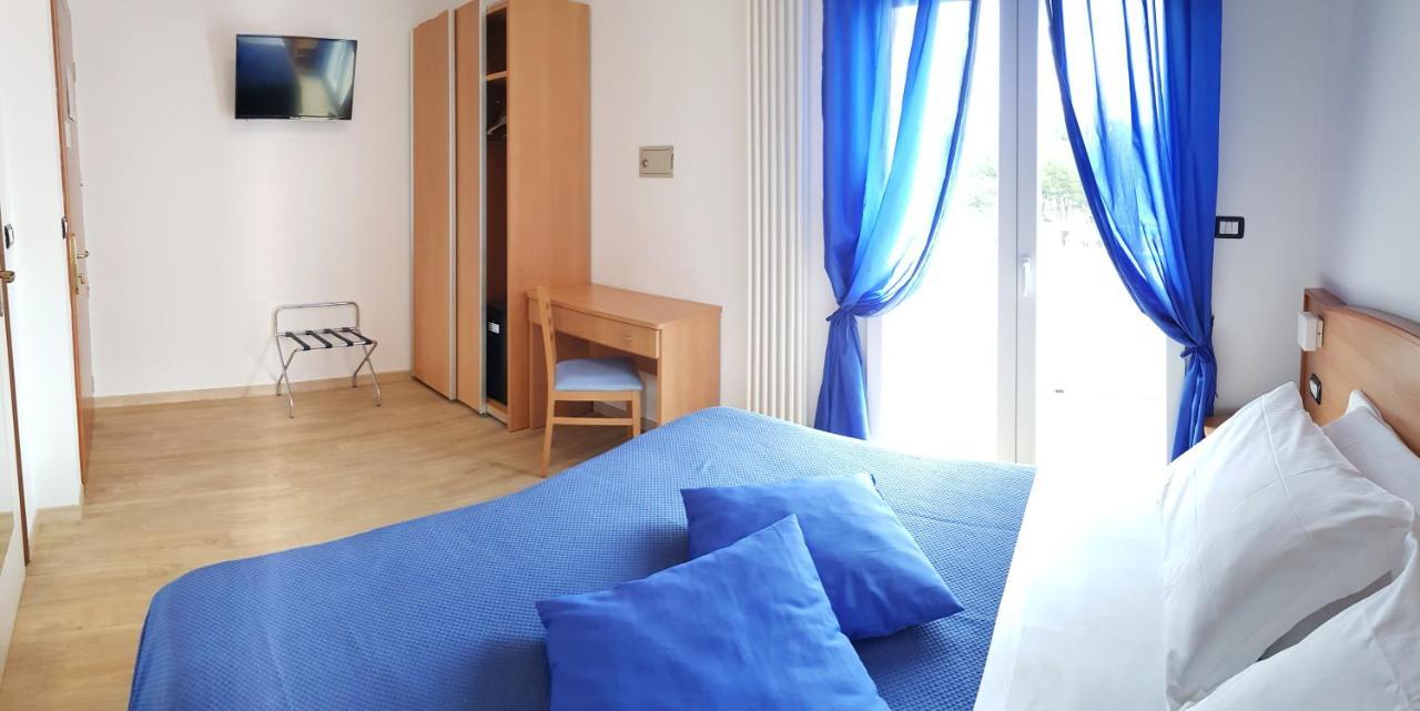 פינטו Hotel Mare Blu -- Boutique מראה חיצוני תמונה