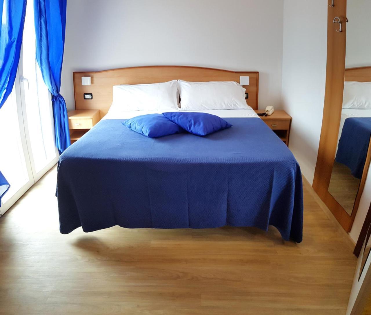 פינטו Hotel Mare Blu -- Boutique מראה חיצוני תמונה